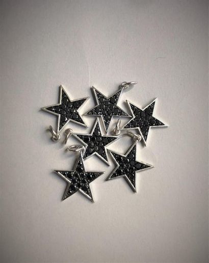 null BLACK is DIAMOND. Set of 78 silver "star" pendants decorated with a black diamond...