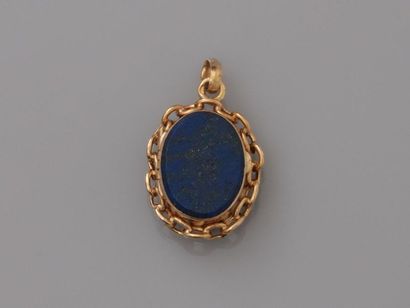 null Pendant " Porte photo " in yellow gold, 750 MM, setting two oval lapis lazuli,...