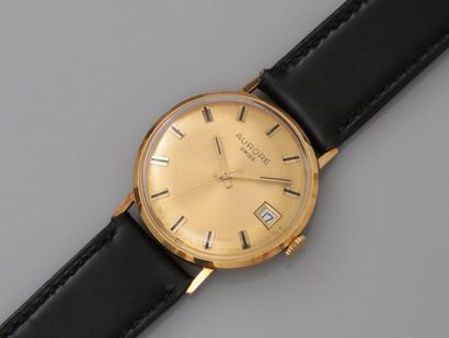null AURORE. Toulouse. Man's watchband in yellow gold, 750 MM, gold back, date window...