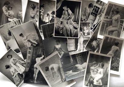 null [Photographes non identifiés]. Études de nu et lingerie, maillots, vers 1900-1920....
