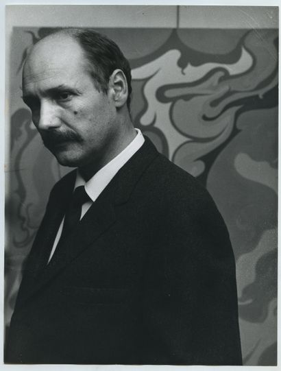 null Luigi BOILLE (1926-2015), peintre. Épreuve argentique d'époque, 23,6 x 18 cm....