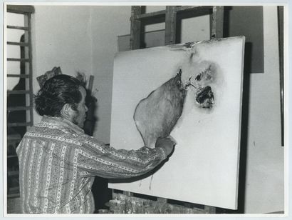 null Manabu MABE (1924-1997), peintre nippo-brésilien. Épreuve argentique d'époque,...