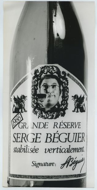 null Serge BÉGUIER (né en 1934), artiste. Épreuve argentique d'époque, 26 x 12,5...