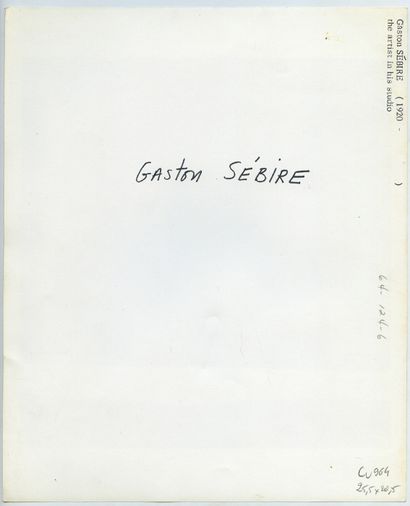 null Gaston SÉBIRE (1920-2001), peintre. Épreuve argentique d'époque, 25,5 x 20,5...