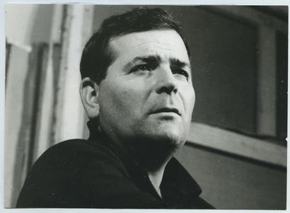 null Gaston SÉBIRE (1920-2001), peintre. Épreuve argentique d'époque, 12,8 x 17,6...