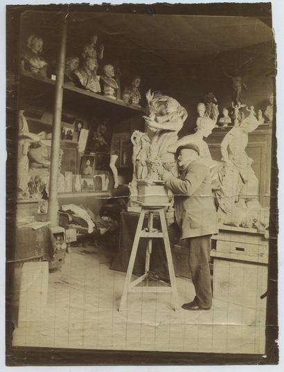 null Édouard DANTAN (1848-1897), peintre et sculpteur. Épreuve argentique d'époque,...