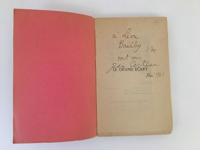 null SENDING. Jean COCTEAU. The Great Divide. Stock, 1923. Copy of the press service....