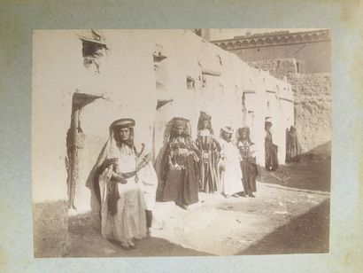 null OLD PHOTOGRAPHS OF ALGERIA. Algiers, Blida, etc. General views, scenes and types,...