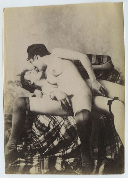 null [Unidentified photographers]. Pornographies, circa 1900. 6 vintage silver prints,...