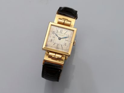 null L.LEROY & Cie, Bracelet montre d'homme en or jaune, 750 MM, lunette carrée entre...