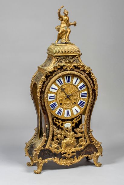 null Jean-Claude-Augustin BOULLENC

(died in 1748)

A violin-shaped wall clock in...