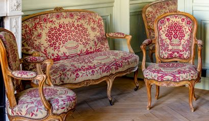 null 
Living room furniture in beech comprising a sofa and three armchairs the backrest...