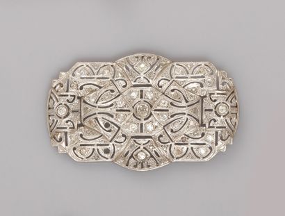  Brooch Plate, platinum 900 MM, covered with diamonds, size 6,2 x 3,5 cm, missing,...