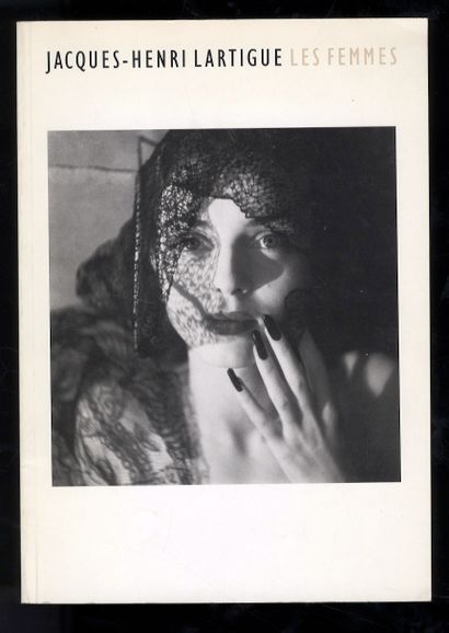 null LOT OF 10 VOLUMES. Jacques Henri LARTIGUE. The Women. Olympus gallery, London....