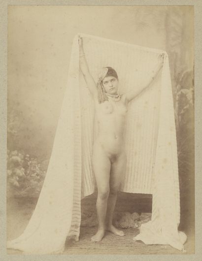 null MIDDLE EAST. Nude studies, circa 1890. 2 silver prints, 24 x 18 cm