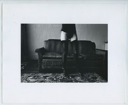 null Duane MICHALS (né en 1932). Beautiful legs, 1971. Épreuve argentique d'époque,...