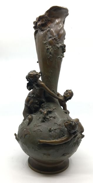 null Ignaz MANSCH (1867-1925), Austrian sculptor. Naiads, around 1900. Bronze in...