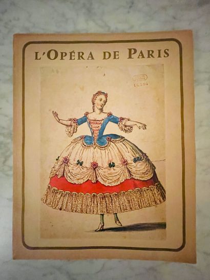 null Un lot sur l'Opéra de Paris.

-Revue:

"L'Opéra De Paris N° XIX."

1960

-Quelques...
