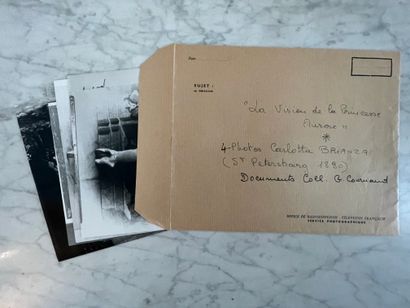 null 
Danse. 

-Un lot d'une dizaine de cartes postales et 1 gravure de Morin
- Différents...