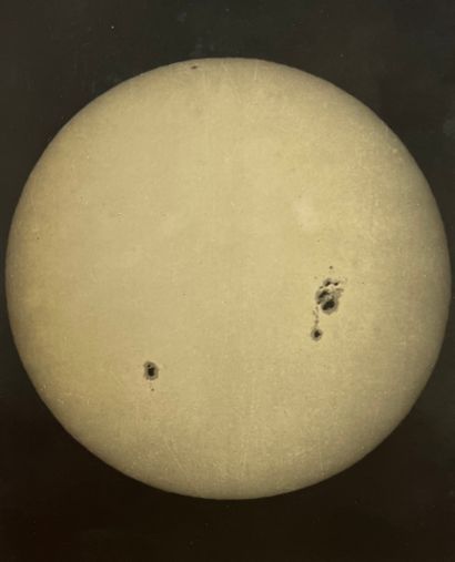 null Astronomy - The Sun

Sun of January 24, 1926 at 3:30 PM and facular area (light...