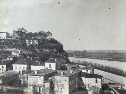 null Family Album, Sud Ouest 

View of the town of Meilhan-sur-Garonne, family portraits:...