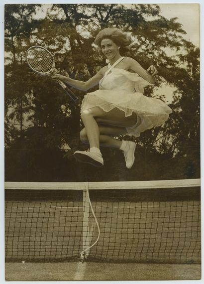 null [TENNIS ITALIEN] Léa PÉRICOLI (née en 1935), joueuse de tennis italienne. Épreuve...
