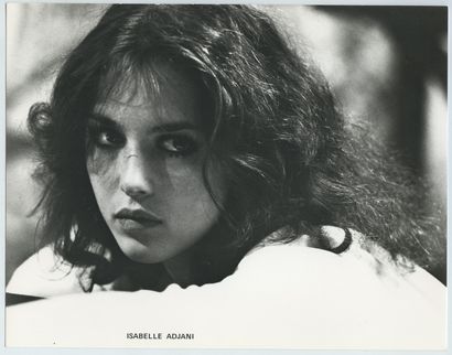 null Isabelle ADJANI (born in 1955), actress. Vintage silver print, 17,8 x 23 cm....