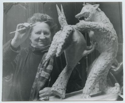 null Chana ORLOFF (1888-1968), sculptrice. Épreuve argentique d'époque, 13 x 16 cm....