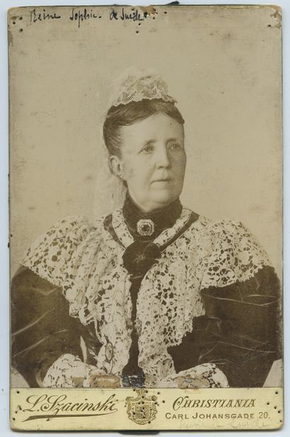 null Sophie de NASSAU (1836-1913), reine de Suède et de Norvège. Épreuve argentique...