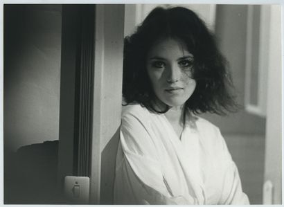 null Isabelle ADJANI (née en 1955), actrice. Épreuve argentique d'époque, 17,8 x...