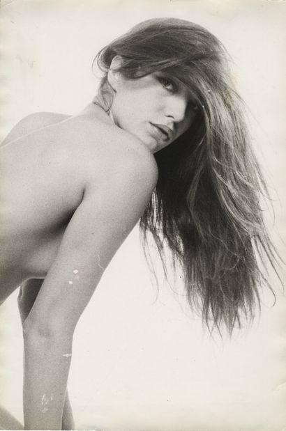 null Jane BIRKIN (born 1946), actress and singer. Vintage silver print, 30 x 20 cm....