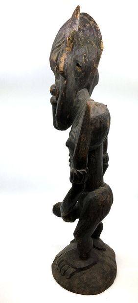 null PERSONNAGE ITHYPHALLIQUE. Sepik, Papouasie, Nouvelle Guinée, xxe siècle. Sculpture...