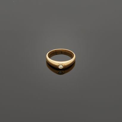 Yellow gold ring, 750 MM, with a small diamond,...