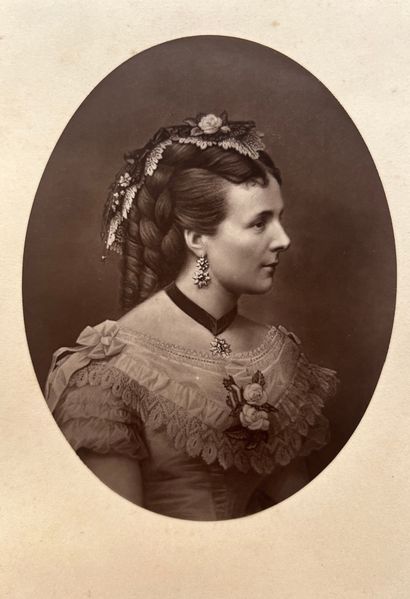 null Leopold II, Roi des Belges et Marie-Henriette-Anne, Reine des Belges
Portrait...