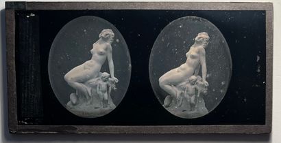 null Psyché et Cupidon
Par le sculpteur James Pradier, c. 1855
Daguerréotype stéréoscopique,...