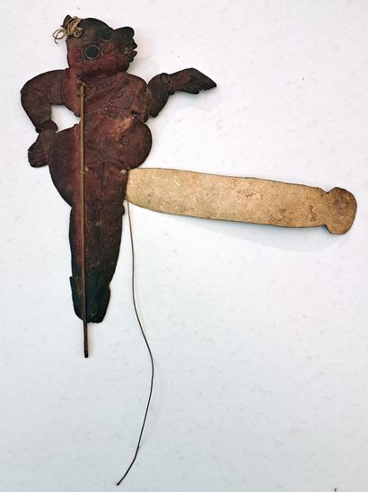 null BALI. Wayang Kulit, début xxe siècle. Marionnette articulée du théâtre d'ombre...