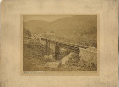 null MEXICO CITY, 19th century. 6 vintage silver prints, approx. 20 x 25 cm. Mounted...