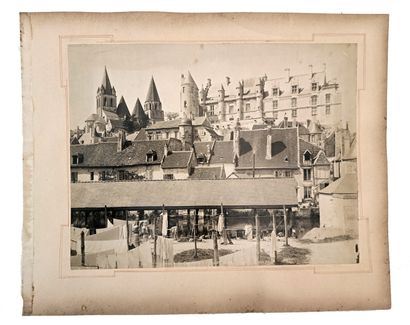 null INDRE & LOIRE. Loches, circa 1900. 3 silver prints, 21 x 27 cm. Mounted on cardboard....