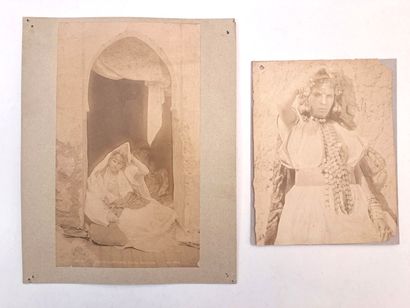 null N.D éditeur. Portraits de femmes maghrébines, vers 1880. 4 épreuves d'époque...