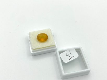 Opale de feu ovale 3,50 carats,