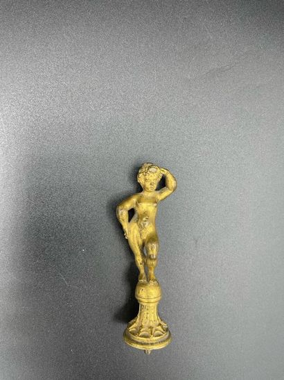 null Small sconce for a cabinet decorated with a putti standing on a promontory.
Early...