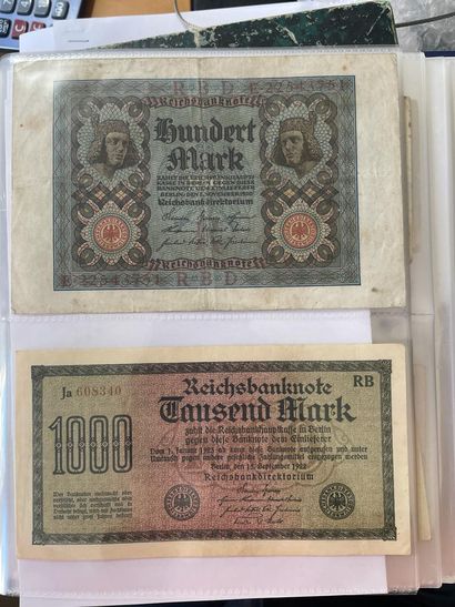 null Set of German government banknotes from the first half of the 20th century.
-...