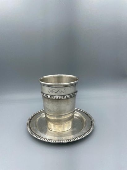 null Silver kiddush tumbler or glass and saucer
engraved "Kiduch
Spain 915/000, 1934
Gross...