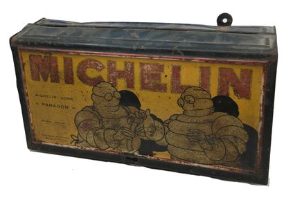 null BIBENDUM MICHELIN. Michelin "Paragon" toolbox, 1940s. Lithographed advertising...