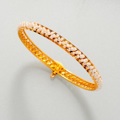 null Bracelet jonc en or jaune, 750 MM, à l'identique, poids : 12,3gr. brut.
