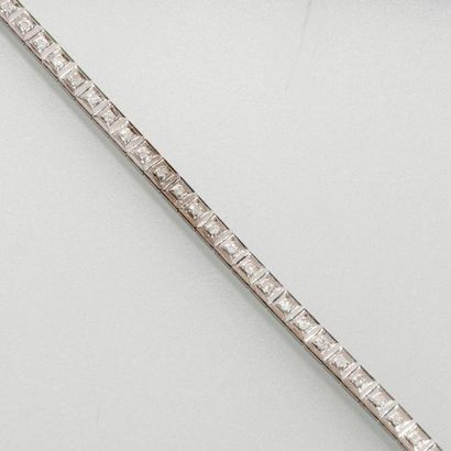 Bracelet ligne articulé en or gris, 750 MM,...