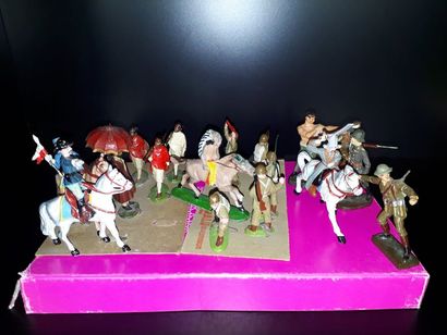 null [AMERIQUE, AFRIQUE & ASIE]. 14 figurines dont Quiralu, comprenant : 2 cavaliers...