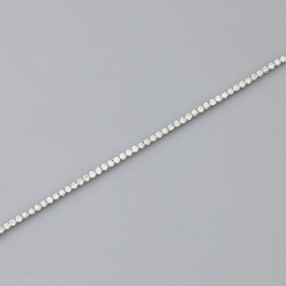 null Bracelet «Ligne» en or gris, 750 MM, souligné de diamants, total: 3,60 carats...