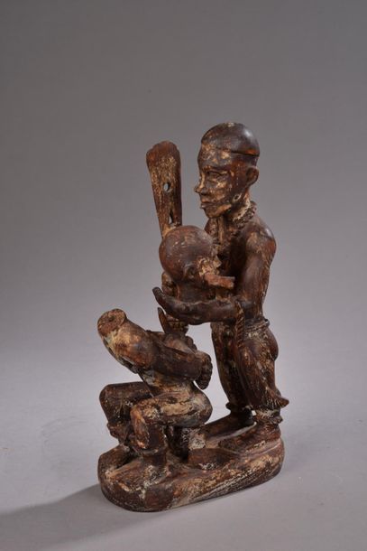 null GHANA, culture Ashanti - Deuxième moitié du XXe siècle. 
Groupe en bois sculpté...