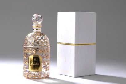 null GUERLAIN - "Cologne du parfumeur" - (Années 2010).
Flacon modèle "Abeilles dorées"...